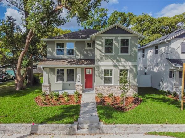 4PV | MAC FARLANE PARK