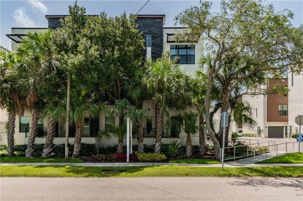 SOUTH WESTSHORE TWNHMS