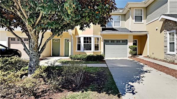 COTTAGES/OAKLEAF CONDO