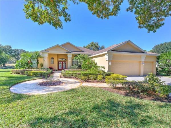 RIVER HILLS COUNTRY CLUB PH