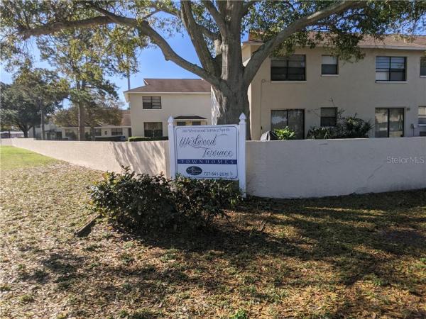 PARKDALE VILLAS CONDO