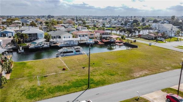 HUDSON BEACH ESTATES