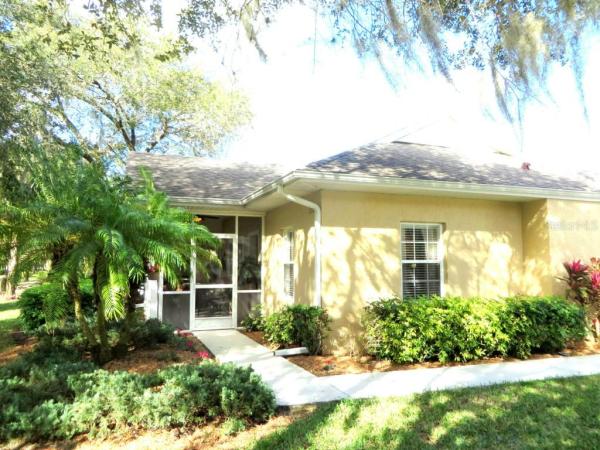 HERITAGE OAK PARK 03