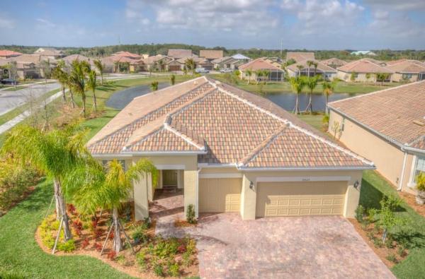 ISLANDWALK AT THE WEST VILLAGE