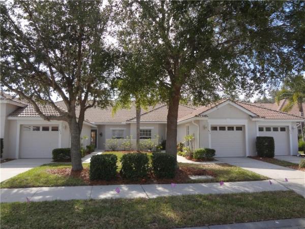 PELICAN POINTE GOLF & CNTRY CL