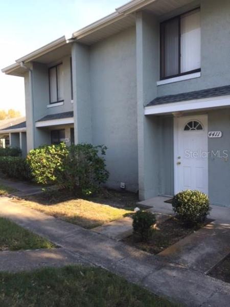 PINE SHADOWS CONDO PH 04