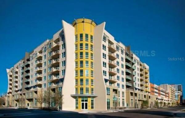 SLADE AT CHANNELSIDE CONDO