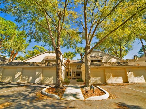 MONTGOMERY WOODS CONDO