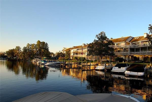 BAY HILL MARINA CONDO