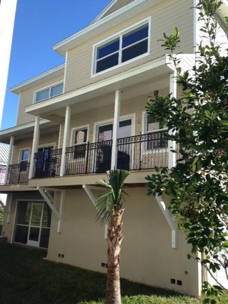 RATTLESNAKE POINTE TOWNHOMES