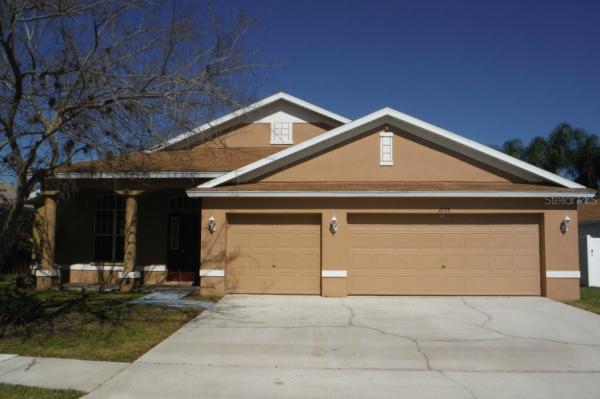 BUCKHORN GROVES PH 01