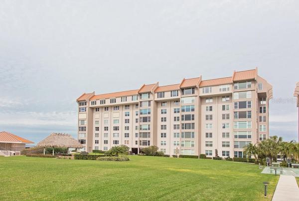 EDGEWATER ARMS CONDO