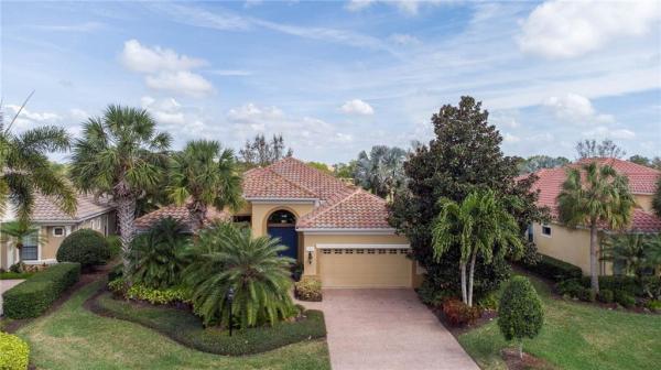 LAKEWOOD RANCH COUNTRY CLUB VILLAGE HH