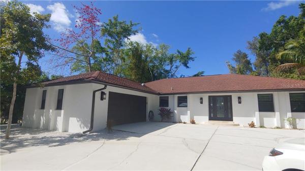 SIESTAS BAYSIDE BAYSIDE CLUB 01