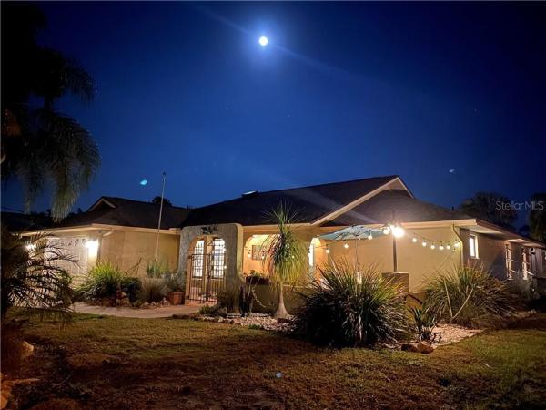 ROTONDA WEST PEBBLE BEACH