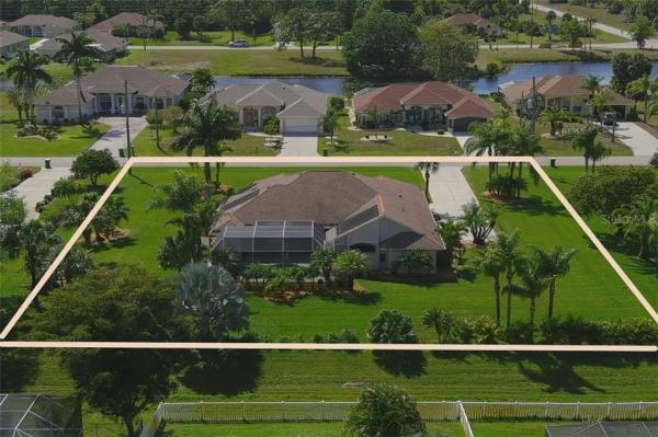 ROTONDA WEST LONG MEADOW