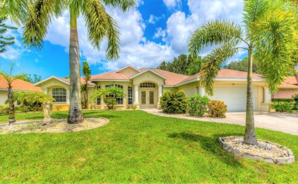 ROTONDA WEST BROADMOOR