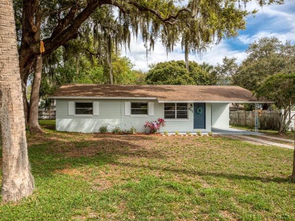 EUSTIS HILLCREST PARK