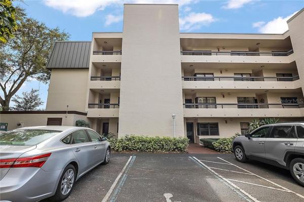 MOUNT DORA SUMMIT PLACE CONDO