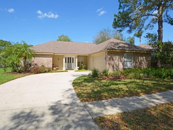 MOUNT DORA COUNTRY CLUB MOUNT DORA UNIT 01