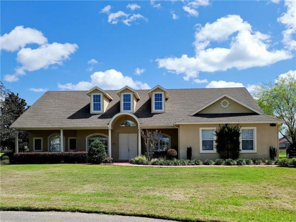PARK AT WOLF BRANCH OAKS