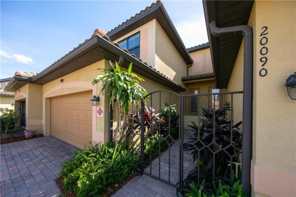 COACH HOMES 1 AT GRAN PARADISO