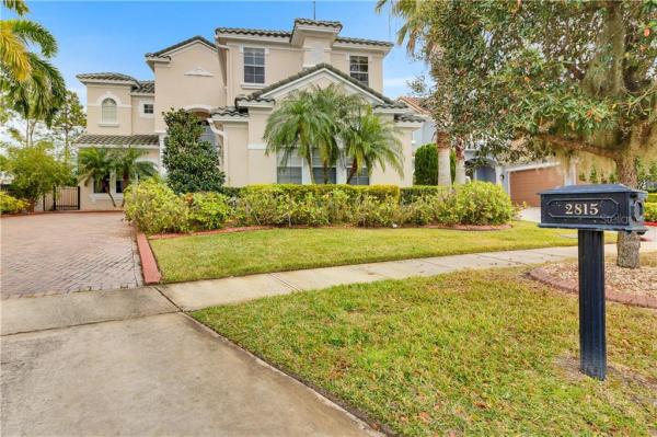 WYNDHAM LAKES ESTATES