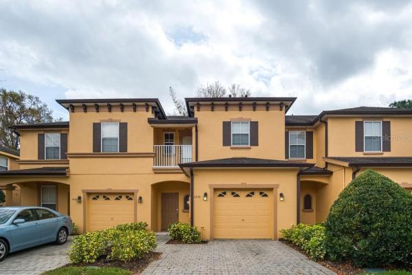 RETREAT AT TWIN LAKES