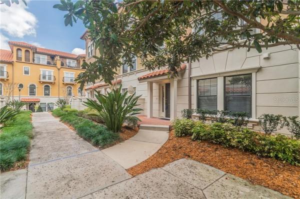 FOUNTAIN PARKE AT LAKE MARY