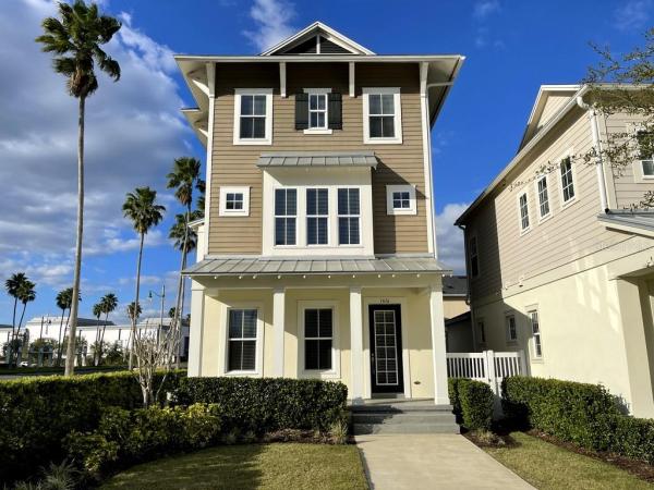 CELEBRATION SOUTH VILLAGE UN 4 REP