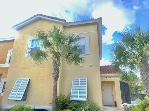 TERRA VERDE VILLAS PH 02