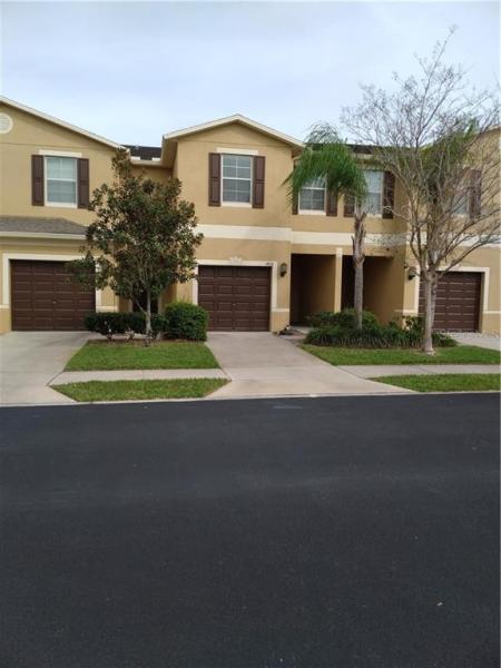 LAKE BRANDON TWNHMS 114-A