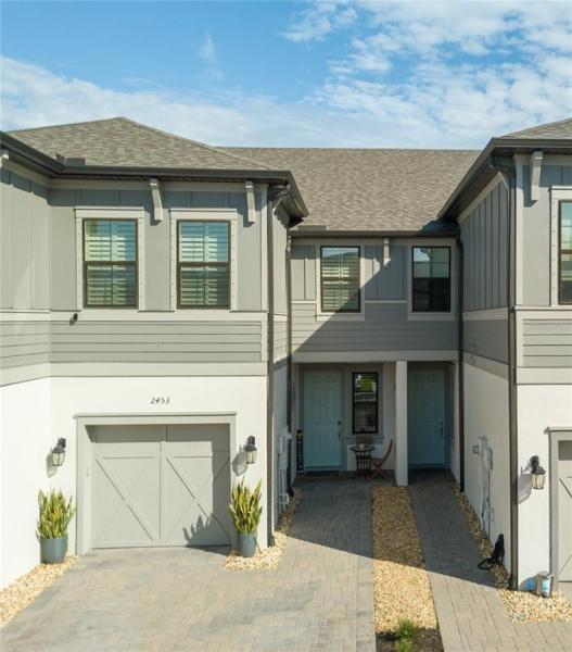 TOWNS AT BELLEAIR GROVE