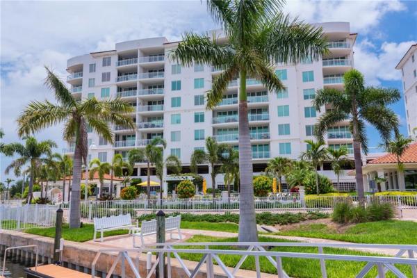 WATER CLUB SNELL ISLE CONDO