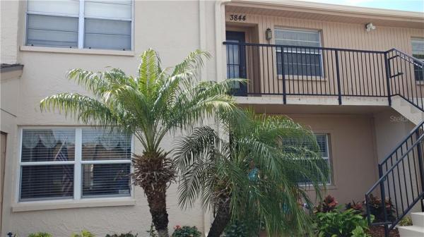 HOLIDAY LAKE VILLAS CONDO