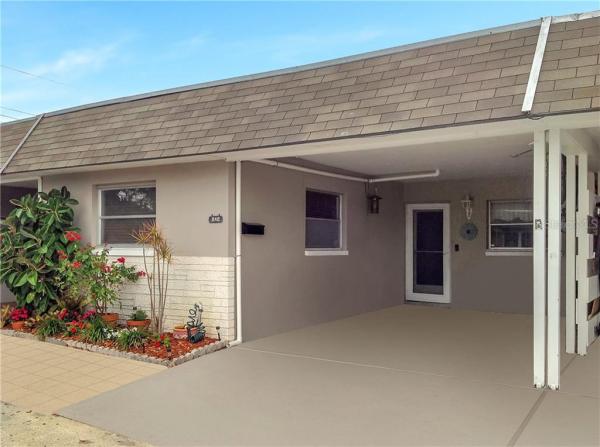 SKYE LOCH VILLAS UNREC