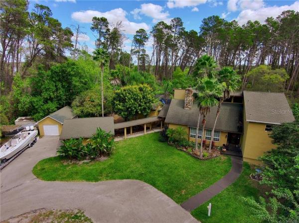 TAMPA & TARPON SPGS LAND CO