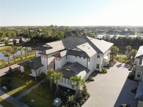 CLUBSIDE AT COUNTRY CLUB EAST PH VIII