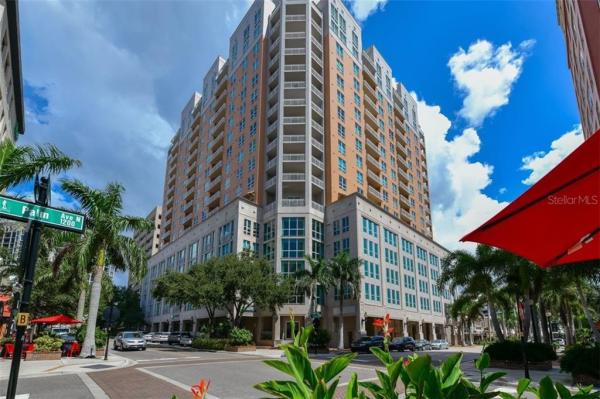 1350 MAIN RESIDENTIAL