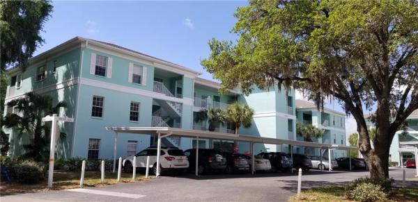 WATERSIDE CLUB 04 AT HERITAGE