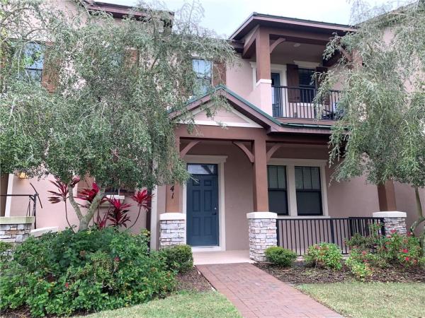 LAKESIDE VILLAGE TWNHMS