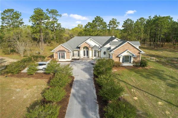 THE FARMS AT WILLISTON