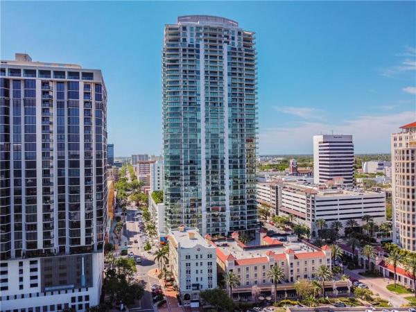 ONE ST PETERSBURG CONDO