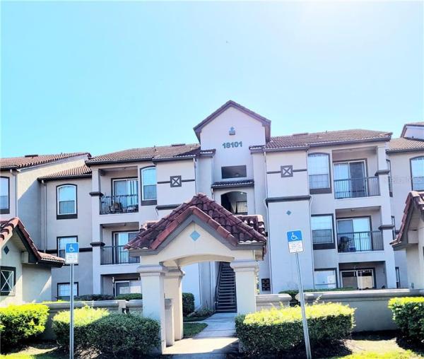 LAKEVIEW AT CALUSA TRACE