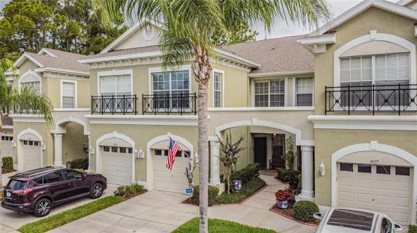 HAMPTON CHASE TWNHMS