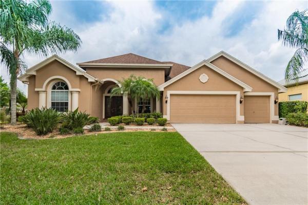 PLANTATION PALMS PH 04A