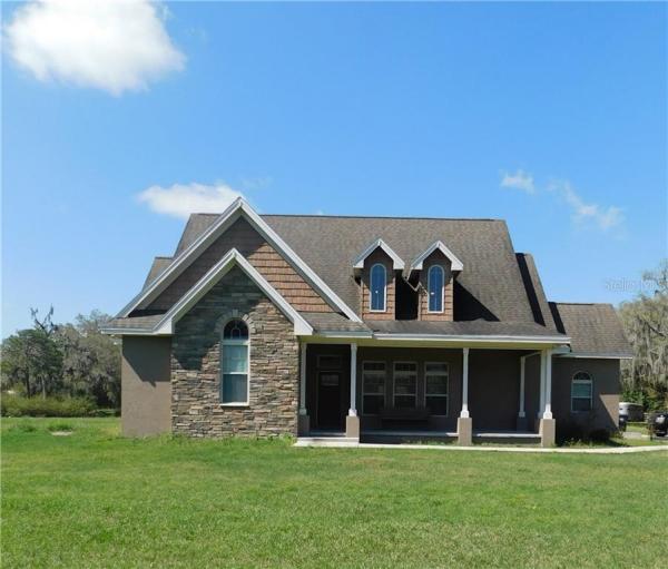 RUSTIC OAKS PLANTATION