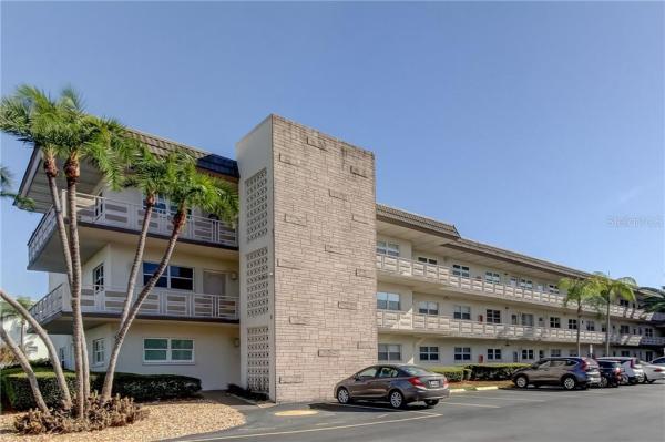 FIVE TOWNS OF ST PETE