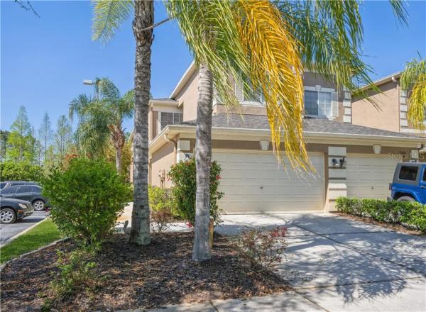 NASSAU POINTE TWNHOMES AT HERI