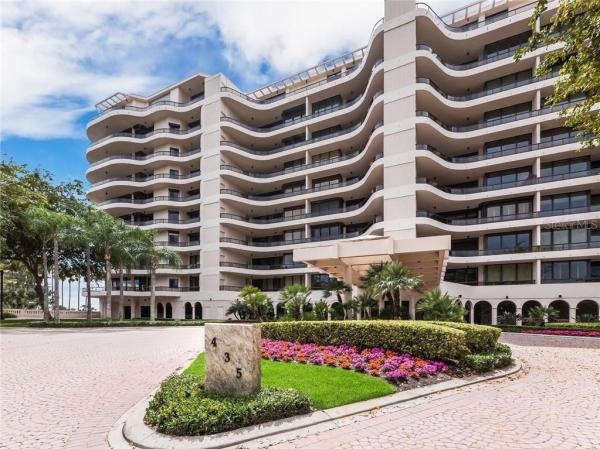 L AMBIANCE AT LONGBOAT KEY CLUB PH 02